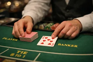 How the Baccarat Third-Card Rule Works With Practi...